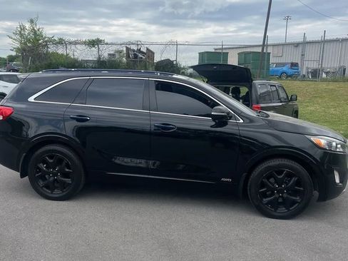 Used 2017 Kia Sorento SX AWD/4WD image 10