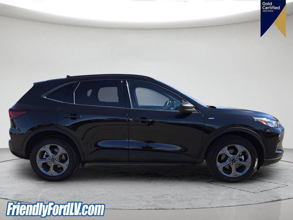 Certified 2025 Ford Escape ST-Line AWD/4WD image 7