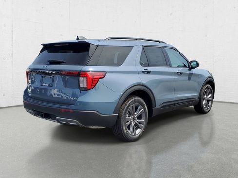 New 2026 Ford Explorer Active AWD/4WD image 7