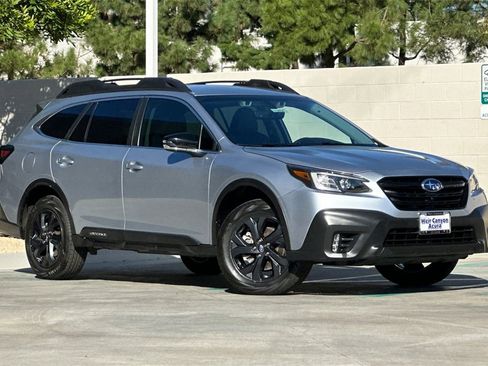 Used 2022 Subaru Outback Onyx Edition XT image 2