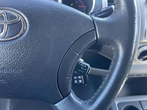 Used 2011 Toyota Tacoma PreRunner w/ SR5 Pkg #2 RWD image 34