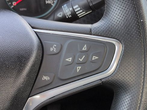 Used 2020 Chevrolet Malibu LT FWD image 27