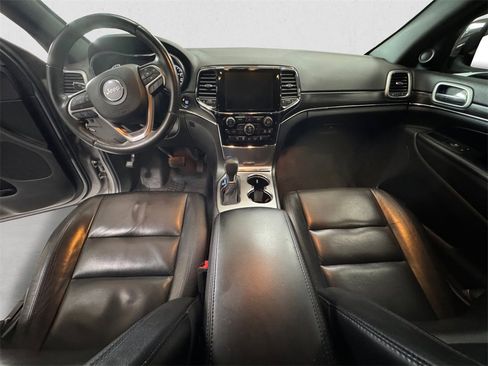 Used 2019 Jeep Grand Cherokee Limited image 10