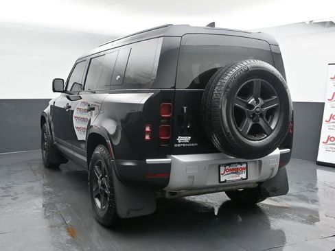 Used 2022 Land Rover Defender 110 S image 6