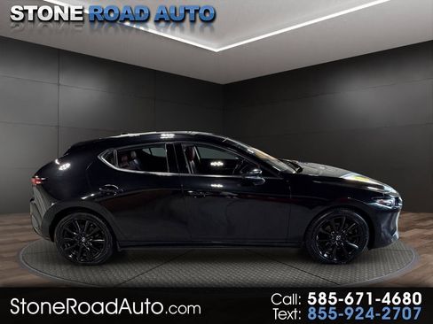 Used 2021 MAZDA MAZDA3 s AWD/4WD image 1