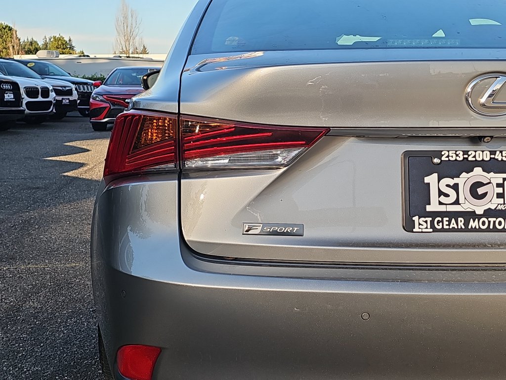 Used 2018 Lexus IS 300 AWD image 13