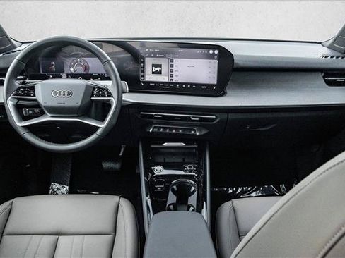 New 2026 Audi Q3 quattro 2.0T AWD/4WD image 19