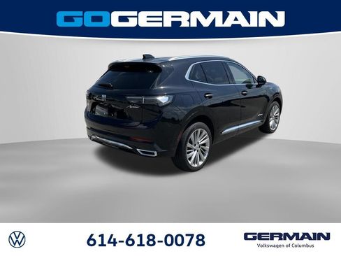 Used 2025 Buick Envision Avenir AWD/4WD image 8