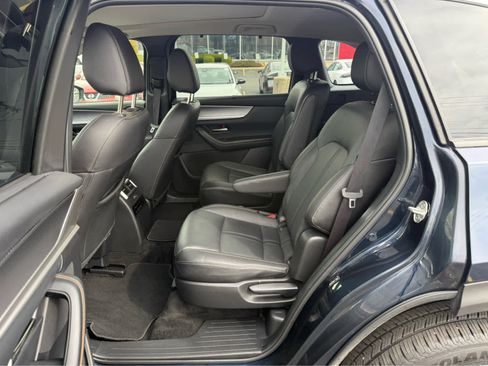 Used 2024 MAZDA CX-90 3.3 Turbo w/ Premium Package image 18