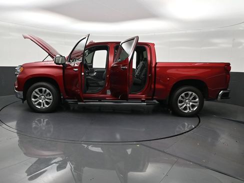 Used 2024 Chevrolet Silverado 1500 LTZ RWD image 34