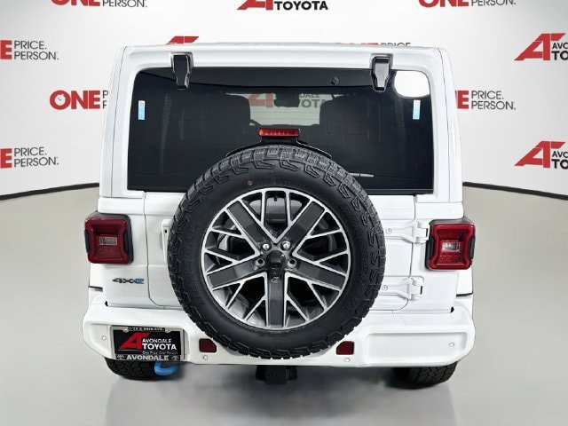 Used 2024 Jeep Wrangler High Altitude AWD/4WD image 6
