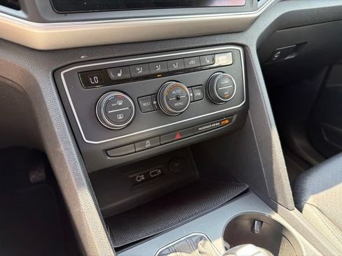 Used 2019 Volkswagen Atlas SE FWD image 17