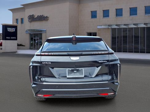 Certified 2024 Cadillac Lyriq Luxury w/ LPO, Floor Liner Package AWD/4WD image 5