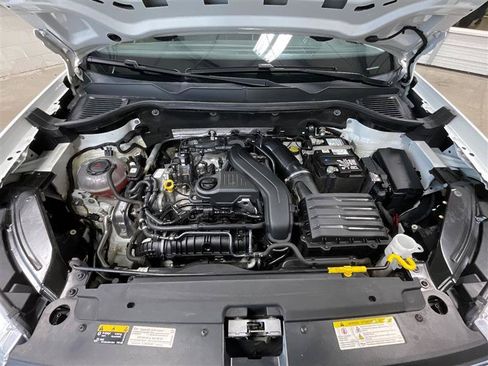 Used 2023 Volkswagen Taos S FWD image 32