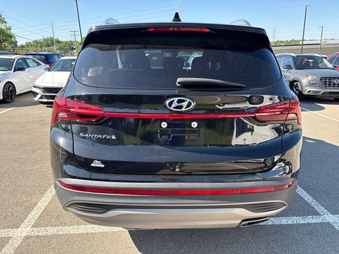 Certified 2023 Hyundai Santa Fe SEL w/ Winter Weather Package AWD/4WD image 4