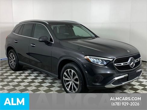 Used 2023 Mercedes-Benz GLC 300 image 13