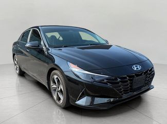 Used 2022 Hyundai Elantra Limited FWD video 1