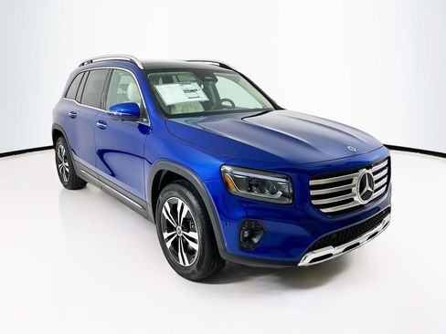 New 2026 Mercedes-Benz GLB 250 image 1