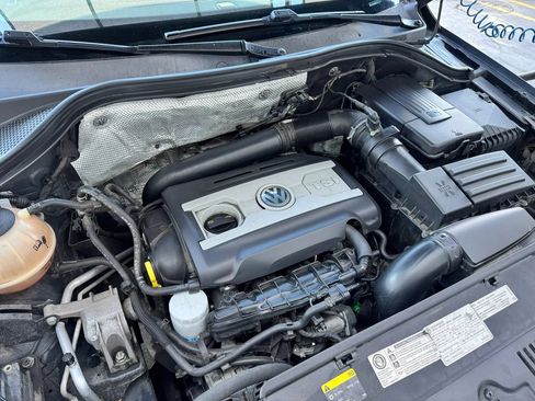 Used 2015 Volkswagen Tiguan S FWD image 36