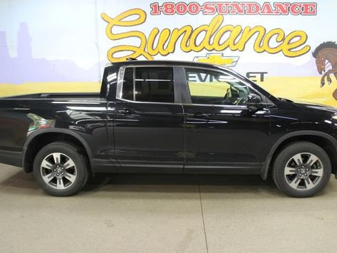 Used 2017 Honda Ridgeline RTL-T image 1