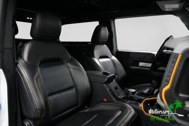 Used 2023 Ford Bronco Badlands w/ Sasquatch Package AWD/4WD image 41