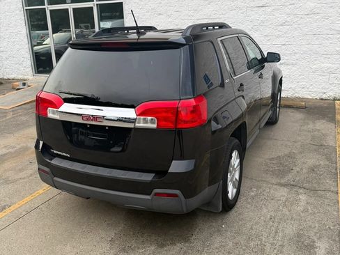 Used 2013 GMC Terrain SLT w/ LPO, Protection Package FWD image 3