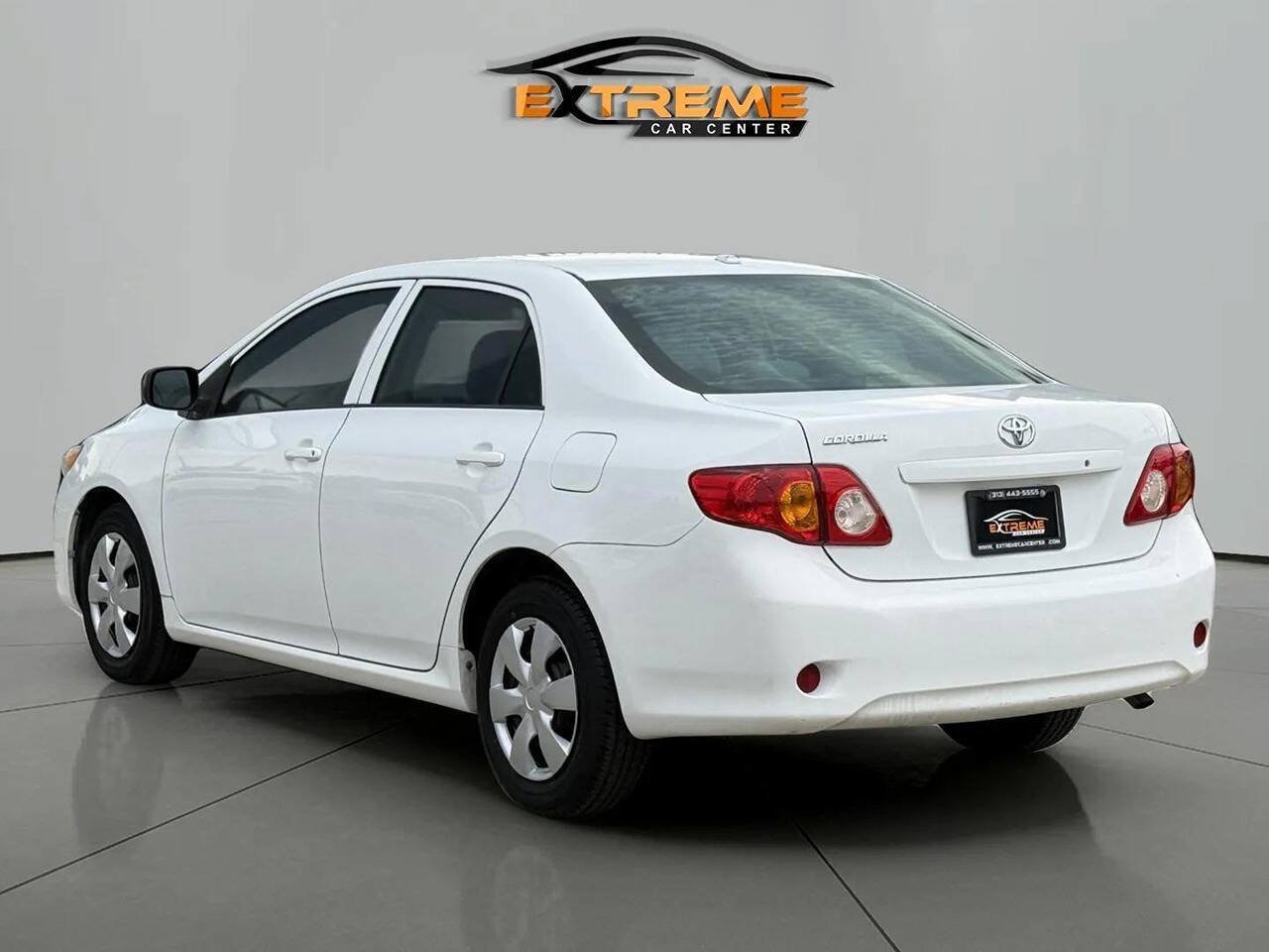 Used 2009 Toyota Corolla FWD image 4