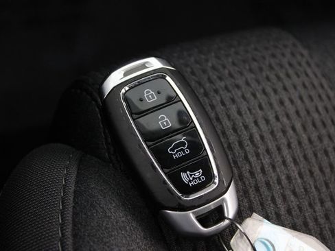 Used 2020 Hyundai Santa Fe SEL w/ Convenience Package image 28