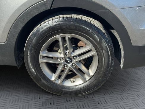 Used 2018 Hyundai Santa Fe Sport image 30