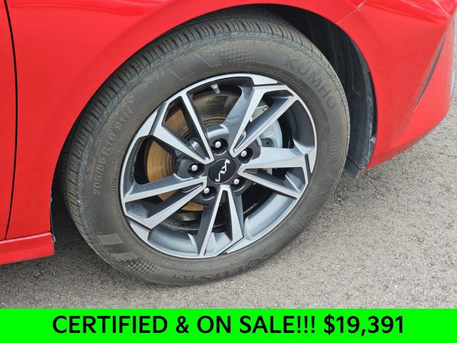 Used 2024 Kia Forte LXS w/ LXS Technology Package FWD image 10