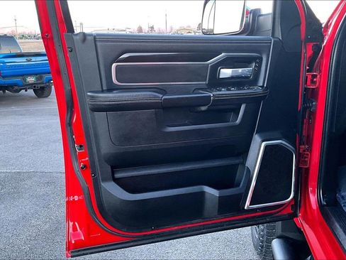 Used 2022 RAM 2500 Laramie image 24