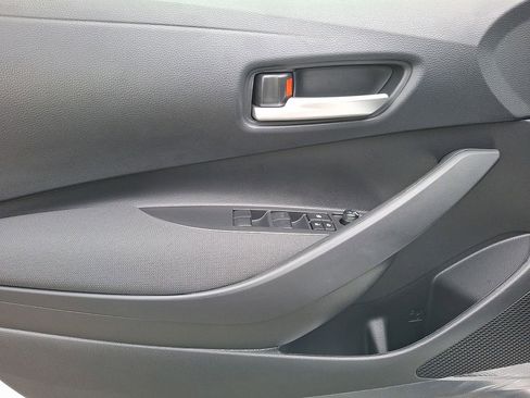 Used 2026 Toyota Corolla SE FWD image 9
