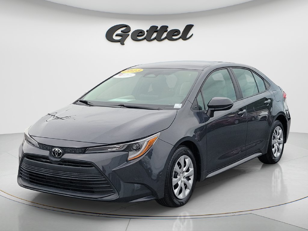 Used 2023 Toyota Corolla LE FWD image 1