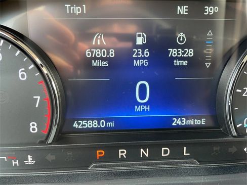 Used 2023 Ford Explorer XLT w/ Equipment Group 202A image 20