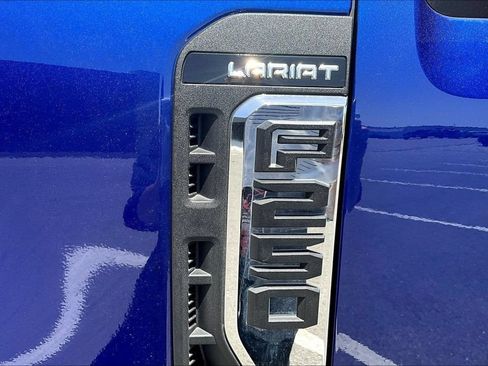 Used 2026 Ford F250 Lariat w/ Lariat Premium Package AWD/4WD image 32