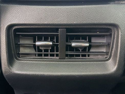 Used 2022 Ford Edge SEL w/ Convenience Package image 37