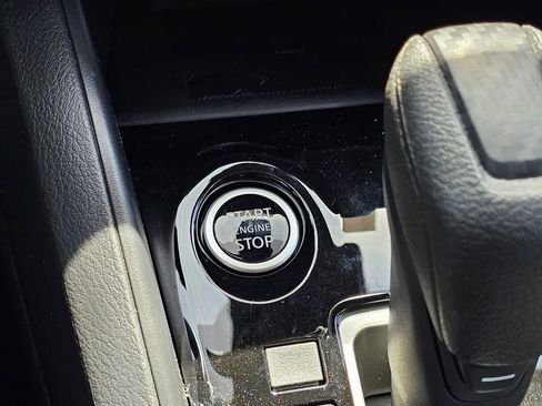 New 2025 Nissan Versa SV w/ Trunk Package image 11