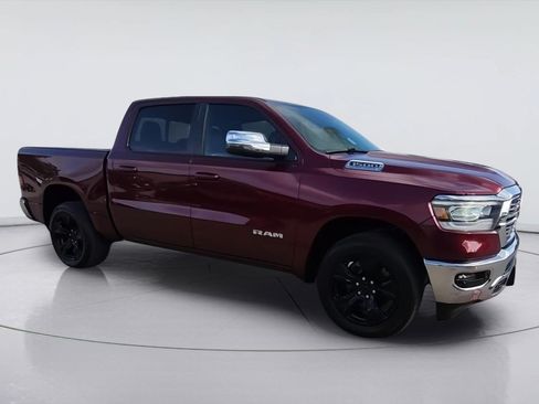 Used 2023 RAM 1500 Laramie AWD/4WD image 2