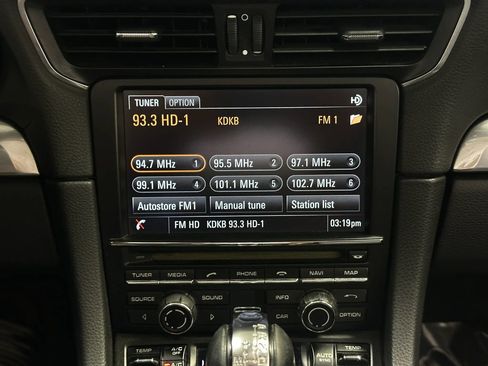 Used 2015 Porsche 911 Carrera S RWD image 30