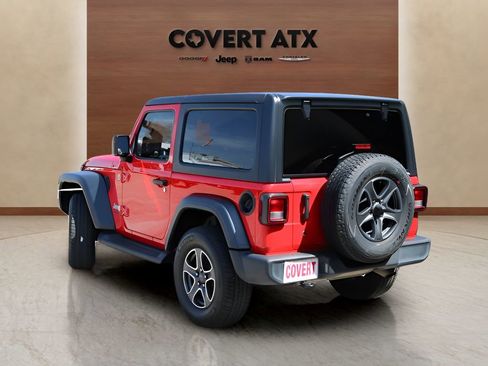 Used 2020 Jeep Wrangler Sport AWD/4WD image 3