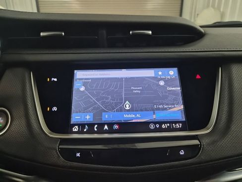 Certified 2025 Cadillac XT5 Premium Luxury image 29