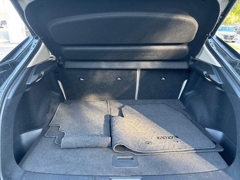 Used 2024 Nissan Ariya EVOLVE+ e-4ORCE * 272mi Est. R image 14