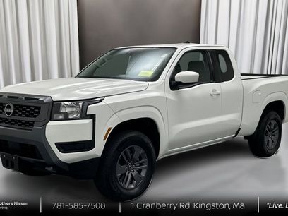 New 2026 Nissan Frontier SV w/ Tow Package