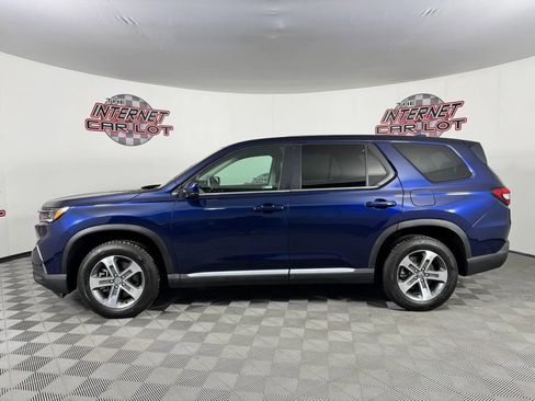 Used 2025 Honda Pilot EX-L image 4