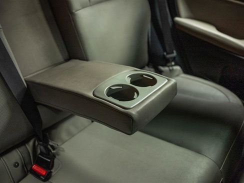 Used 2018 Subaru Forester 2.5i Limited image 13