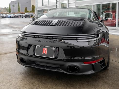 Used 2024 Porsche 911 Targa 4 GTS w/ Premium Package image 6