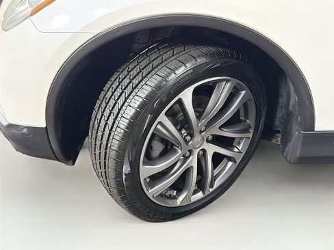 Used 2017 INFINITI QX50 AWD w/ Technology Package image 37