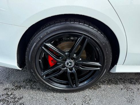 Used 2019 Mercedes-Benz E 300 image 39