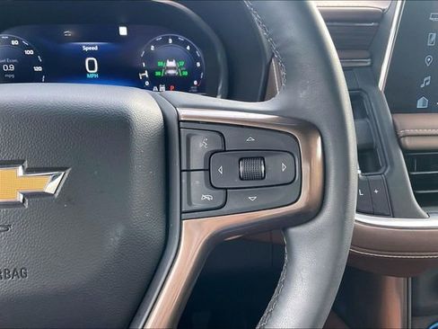 Used 2023 Chevrolet Tahoe High Country w/ Premium Package image 19