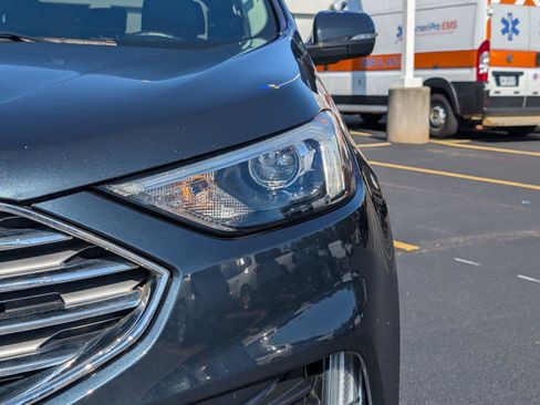 Used 2024 Ford Edge Titanium AWD/4WD image 12